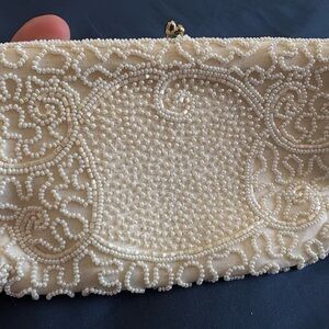 Elegant Cream Beaded Clutch
